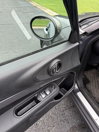 2017 Mini Cooper S Cooper S ALL4 — photo 33