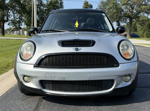 2010 Mini Clubman S — photo 7