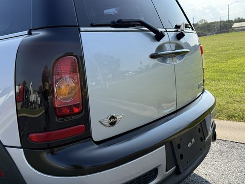 2010 Mini Clubman S — photo 10