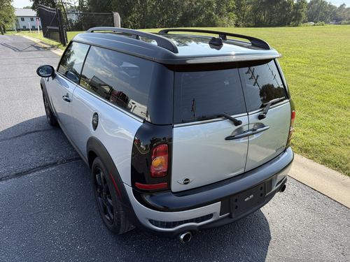 2010 Mini Clubman S — photo 14