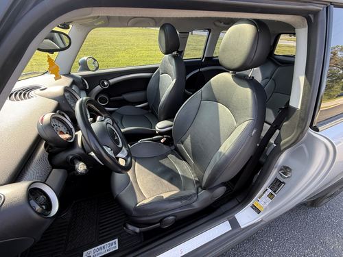 2010 Mini Clubman S — photo 27