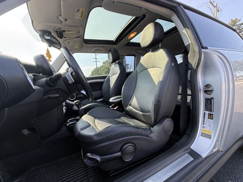 2010 Mini Clubman S — photo 28