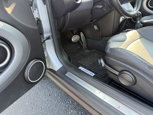 2010 Mini Clubman S — photo 31