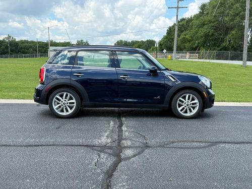 2014 MINI Countryman — photo 21