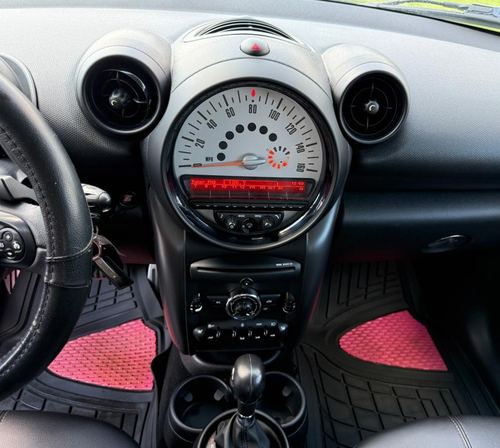 2014 MINI Countryman — photo 26
