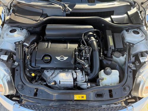 2012 Mini Cooper Clubman — photo 16