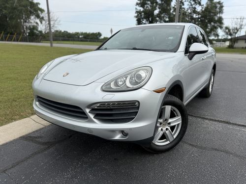 2011 Porsche Cayenne — photo 20