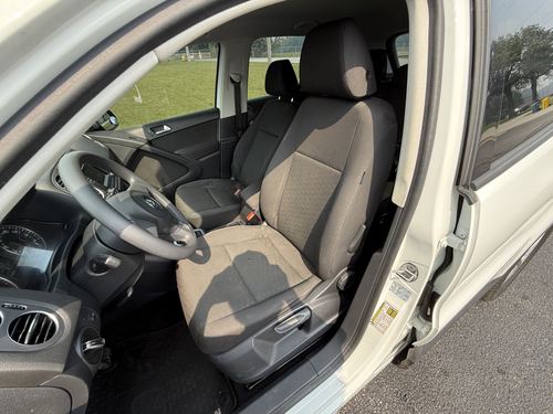 2017 VW Tiguan — photo 27