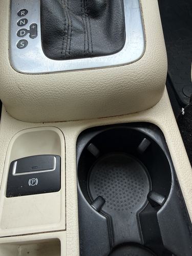 2013 VW Tiguan — photo 4