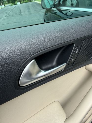 2013 VW Tiguan — photo 11