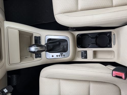 2013 VW Tiguan — photo 32
