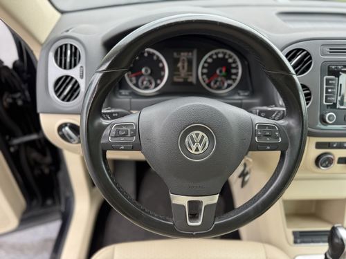2013 VW Tiguan — photo 34