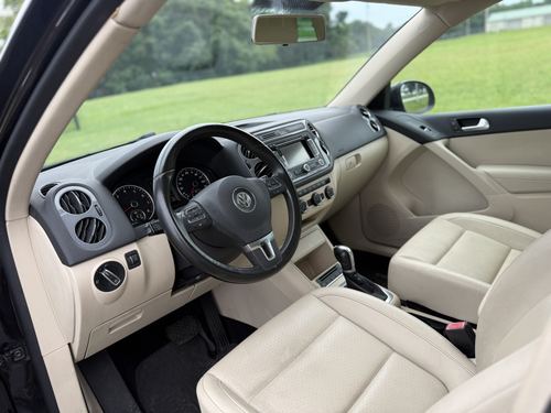 2013 VW Tiguan — photo 36
