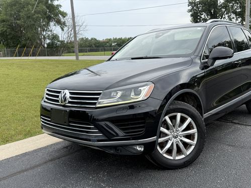 2016 VW Touareg — photo 15