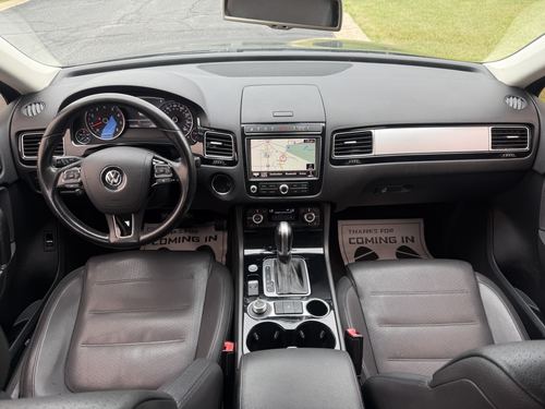 2016 VW Touareg — photo 32