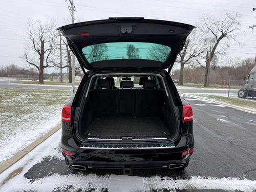 2011 VW Touareg V6 FSI, TDI, Hybrid — photo 12