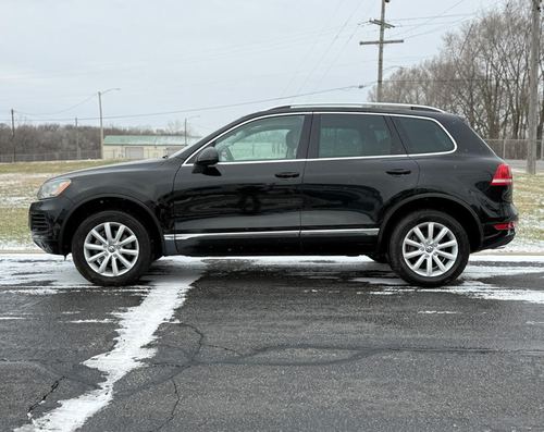 2011 VW Touareg V6 FSI, TDI, Hybrid — photo 2