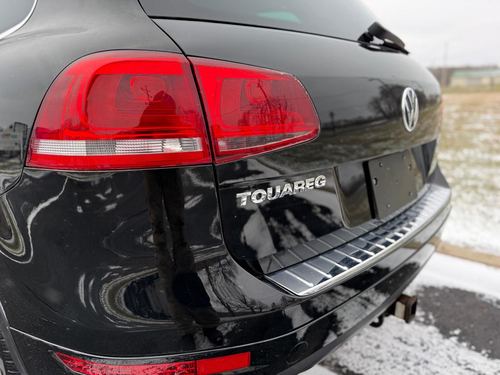 2011 VW Touareg V6 FSI, TDI, Hybrid — photo 16