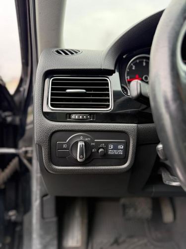 2011 VW Touareg V6 FSI, TDI, Hybrid — photo 24