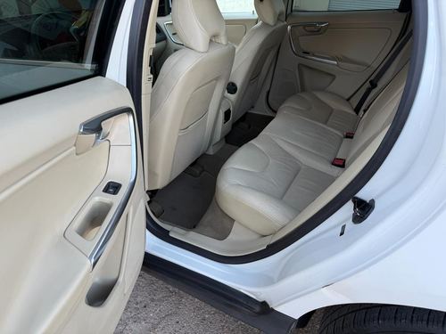 2013 Volvo Xc60 — photo 22