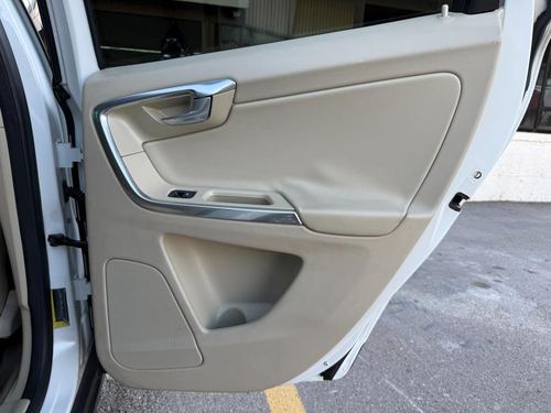2013 Volvo Xc60 — photo 32