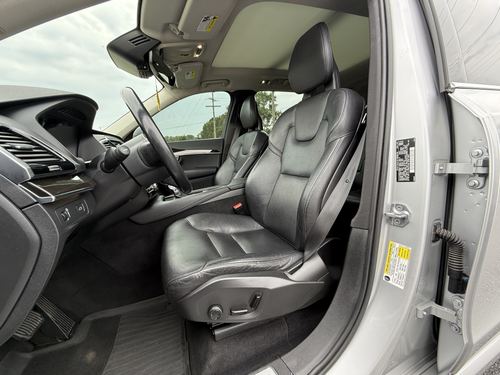 2018 Volvo Xc90 T6 Momentum — photo 30