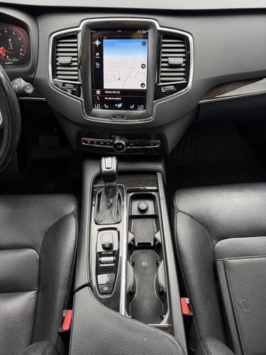 2018 Volvo Xc90 T6 Momentum — photo 35