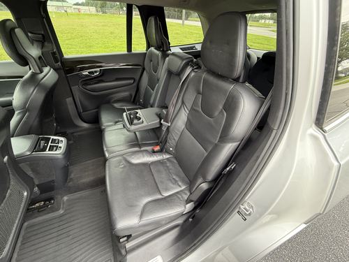 2018 Volvo Xc90 T6 Momentum — photo 39