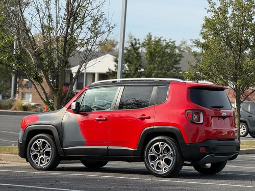 2015 Jeep Renegade — photo 10