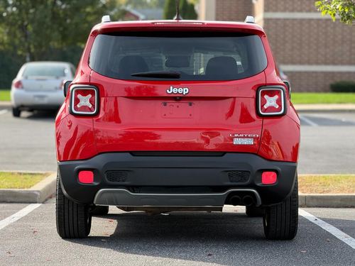 2015 Jeep Renegade — photo 9