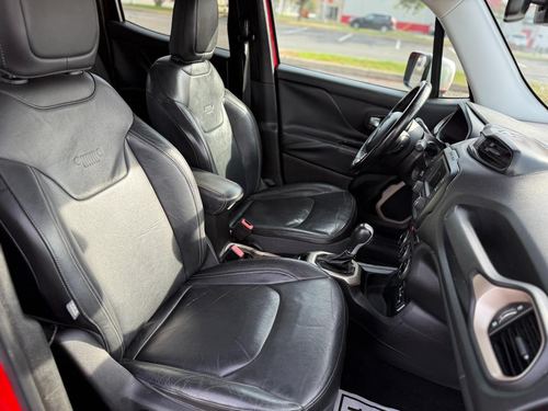 2015 Jeep Renegade — photo 20