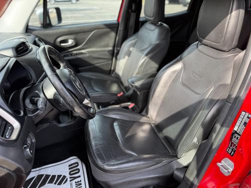 2015 Jeep Renegade — photo 19