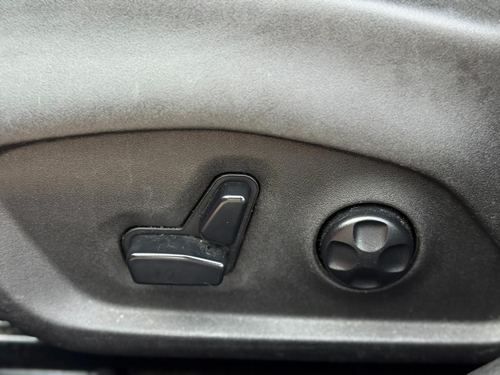 2015 Jeep Renegade — photo 34