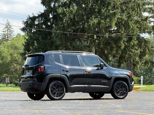 2019 Jeep Renegade — photo 10