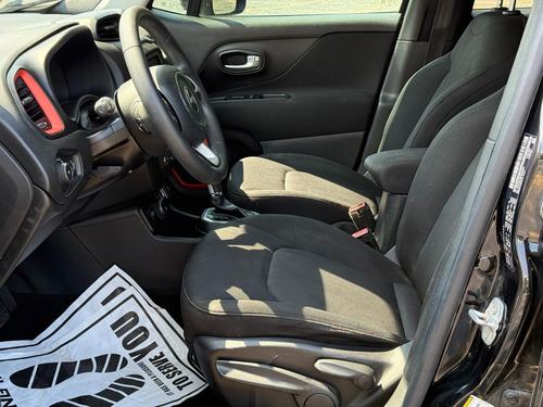 2019 Jeep Renegade — photo 22
