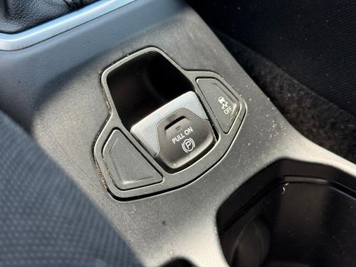 2019 Jeep Renegade — photo 35