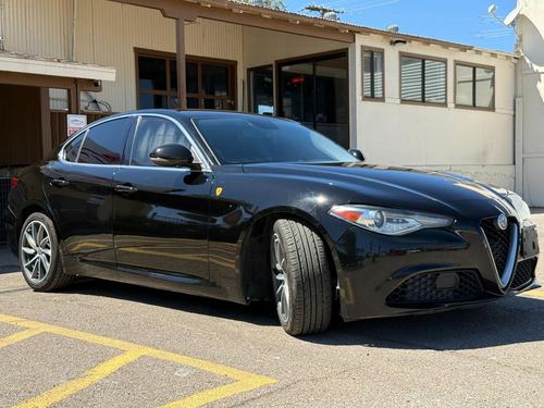2017 Alfa Romeo Giulia — photo 10