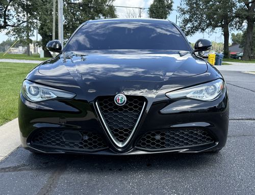 2017 Alfa Romeo Giulia — photo 7
