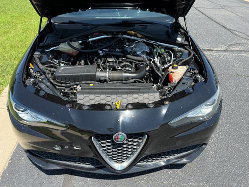 2017 Alfa Romeo Giulia — photo 4
