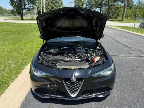 2017 Alfa Romeo Giulia — photo 5