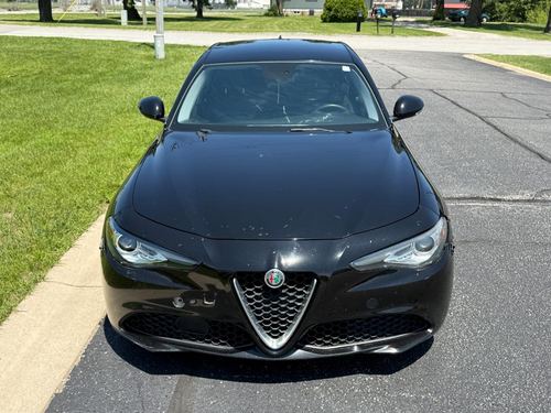 2017 Alfa Romeo Giulia — photo 6