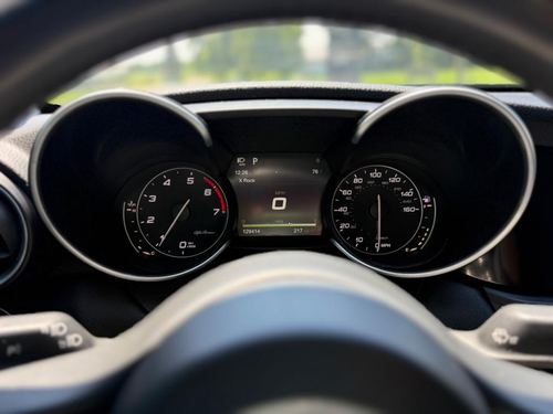 2017 Alfa Romeo Giulia — photo 19