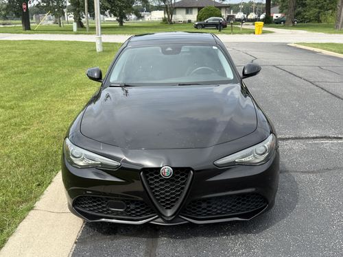 2017 Alfa Romeo Giulia — photo 5