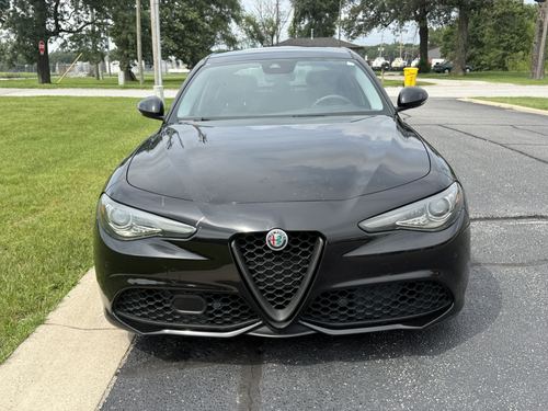 2017 Alfa Romeo Giulia — photo 6