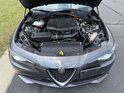 2018 Alfa Romeo Guilia — photo 3