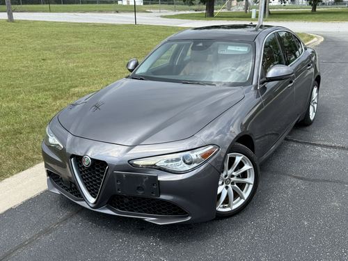 2018 Alfa Romeo Guilia — photo 1