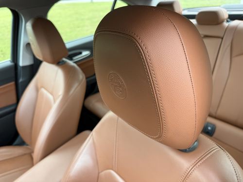2018 Alfa Romeo Guilia — photo 29
