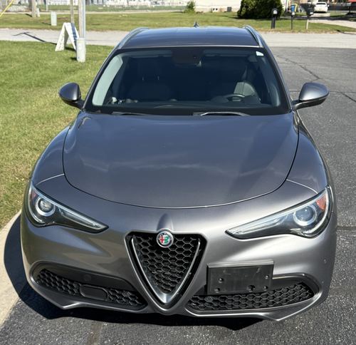 2018 Alfa Romeo Stelvio — photo 5