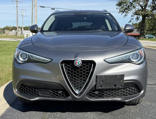 2018 Alfa Romeo Stelvio — photo 7