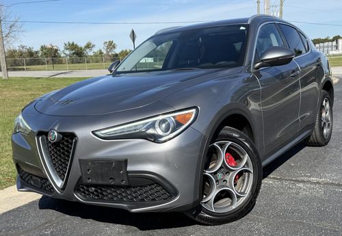 2018 Alfa Romeo Stelvio — photo 18